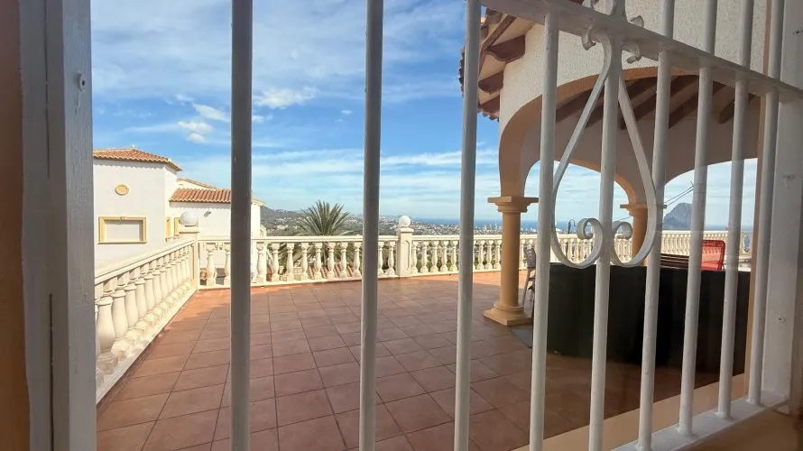 Villa de 384m² à Calpe, Spain No. 153 № 13