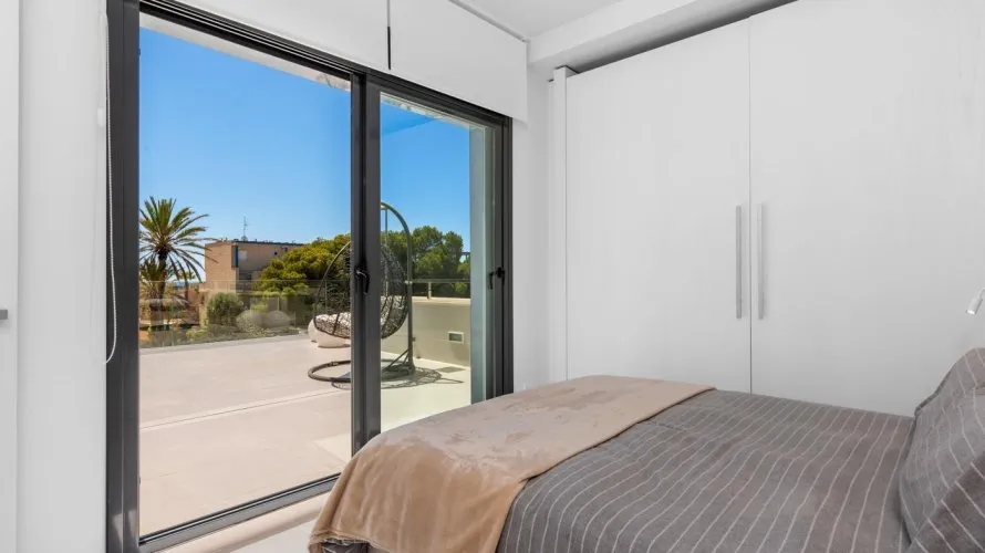 Villa de 4 chambres à Campoamor, Spain No. 662 № 20