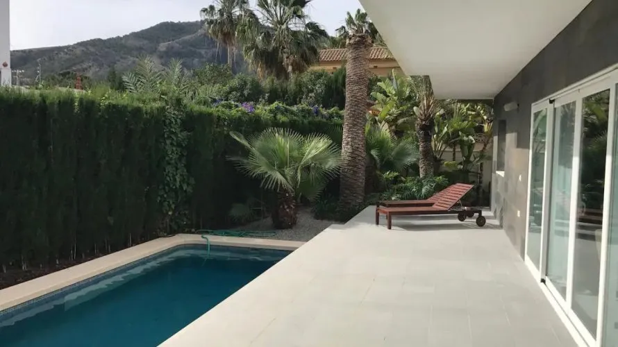 Villa de 4 chambres à Albir, Spain No. 539 № 16