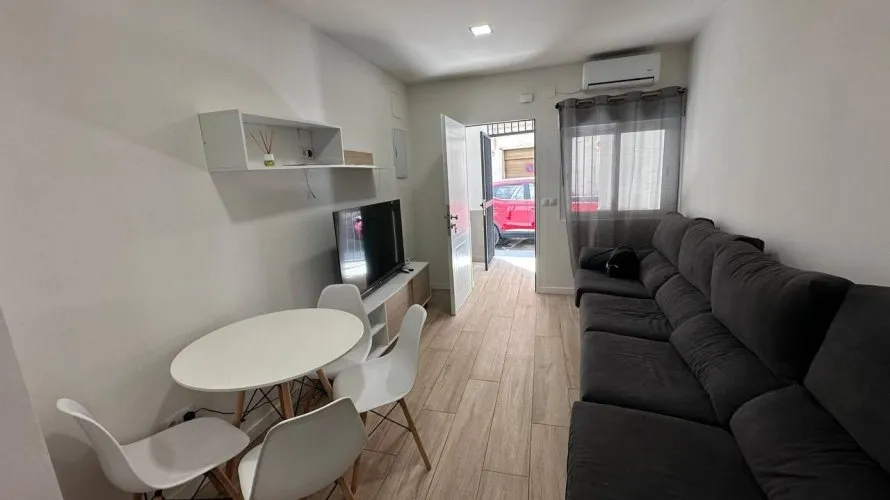 Apartment de 2 chambres à Alicante, Spain No. 1092 № 1