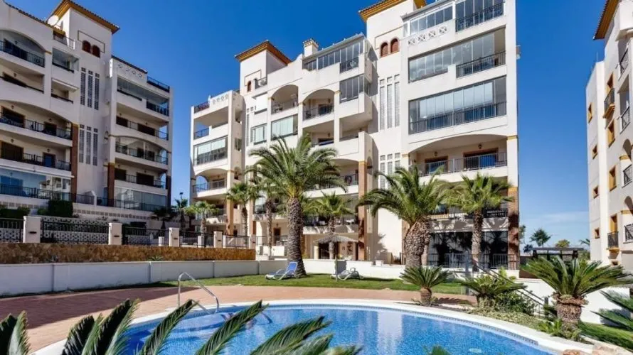 Apartment de 3 chambres à Guardamar del Segura, Spain No. 633