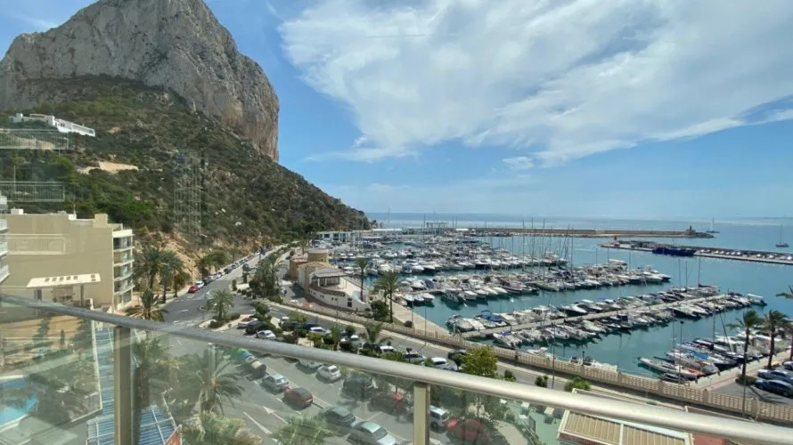 Apartment de 168m² à Calpe, Spain No. 915 № 2