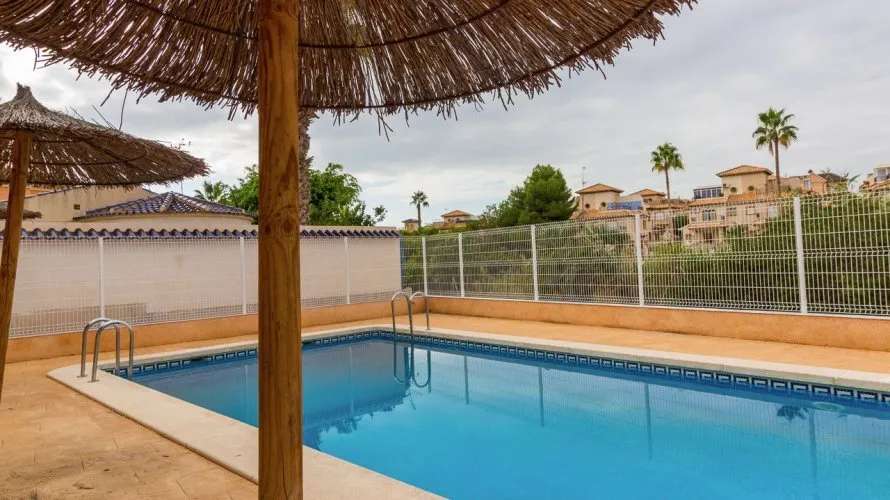 House de 85m² à La Zenia, Spain No. 1358 № 4