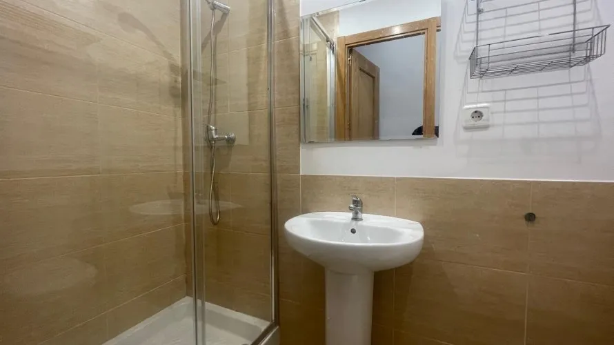 Apartment de 42m² à Madrid, Spain No. 913 № 5