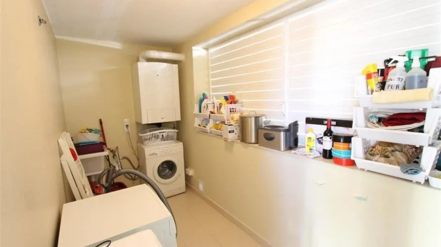 Apartment de 260m² à El Mascarat, Spain No. 914 № 3