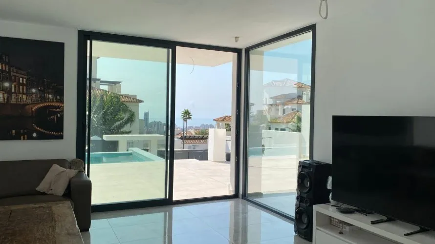 Villa de 6 chambres à Finestrat, Spain No. 839 № 19