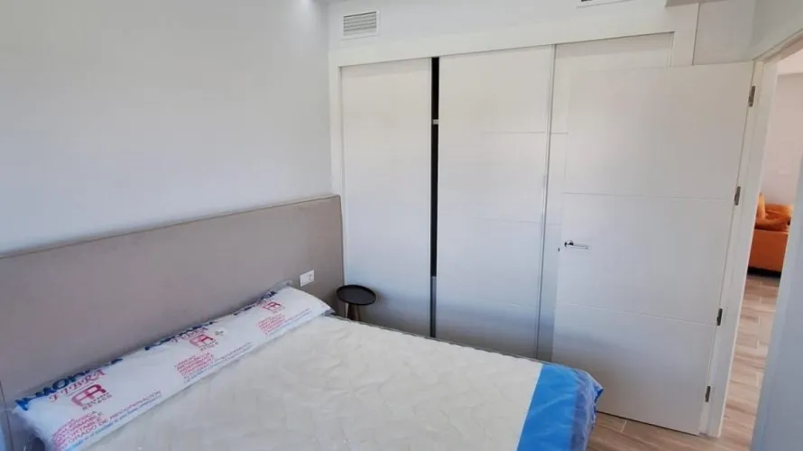 Apartment de 2 chambres à Villamartin, Spain No. 555 № 17