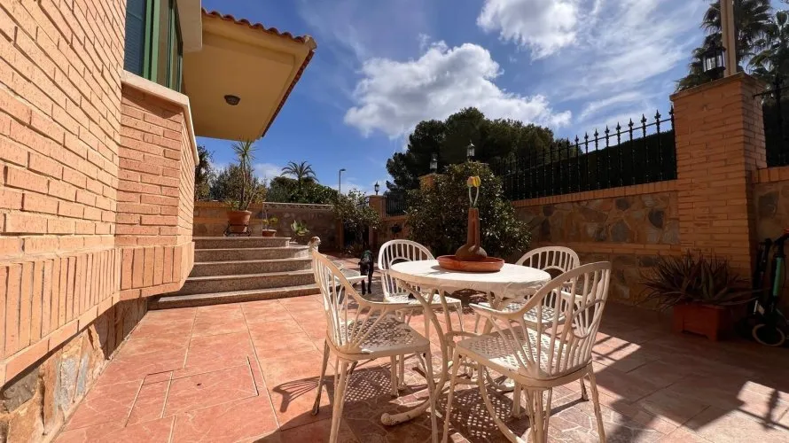 Villa de 480m² à Benidorm, Spain No. 656 № 7