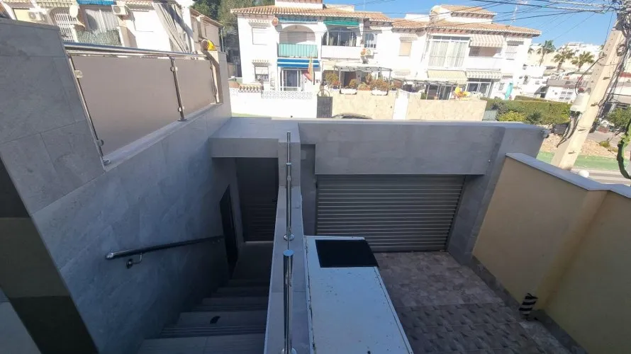 Villa de 4 chambres à Los Balcones, Spain No. 959 № 7