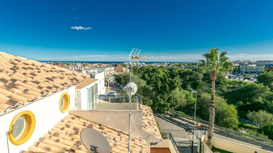 Apartment de 74m² à Playa Flamenca II, Spain No. 1083 № 1