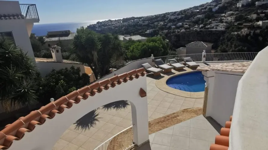 Villa de 4 chambres à Benitachell, Spain No. 1250 № 17