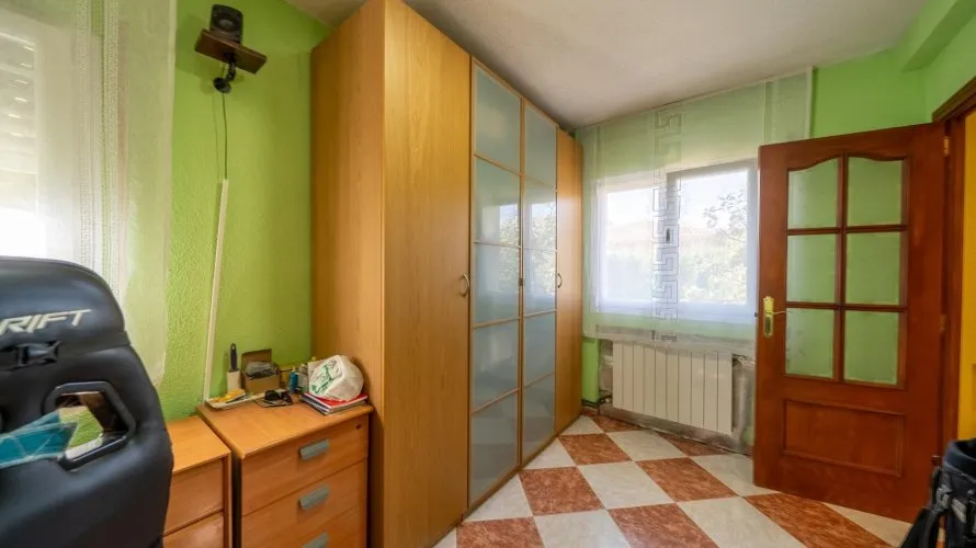 Apartment de 5 chambres à San Martin de Valdeiglesias, Spain No. 1198 № 2