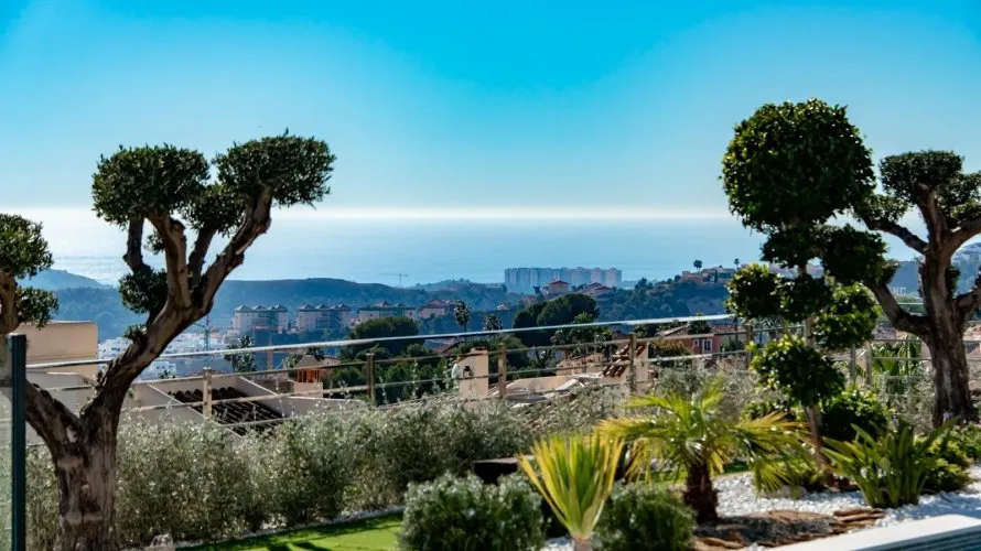 Villa de 7 chambres à Finestrat, Spain No. 703 № 16