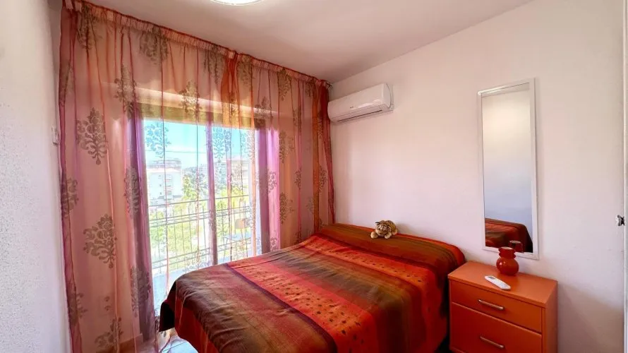 Apartment de 4 chambres à Alicante, Spain No. 1938 № 24