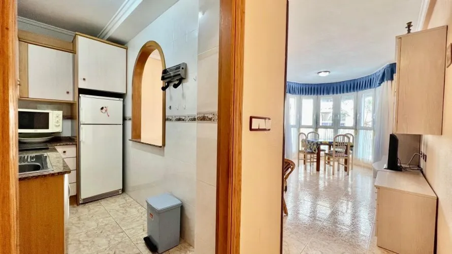 Apartment de 2 chambres à Torrevieja, Spain No. 2172 № 3