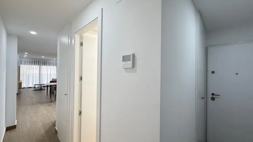 Apartment de 2 chambres à Torrevieja, Spain No. 2017 № 23