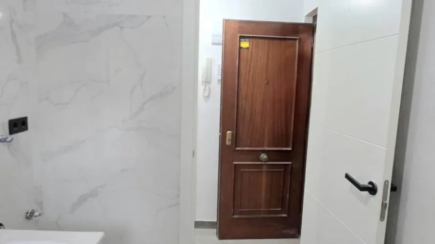 Apartment de 2 chambres à Mieres, Spain No. 2188 № 21