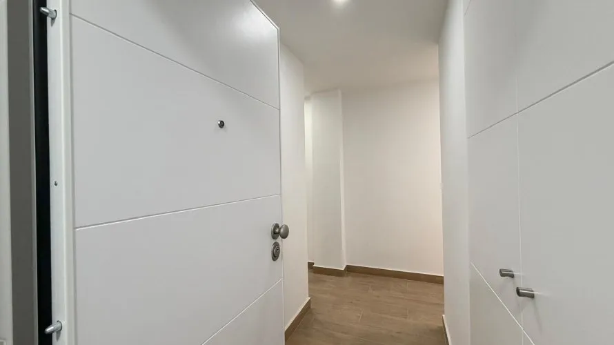 Apartment de 2 chambres à Torrevieja, Spain No. 2017 № 28