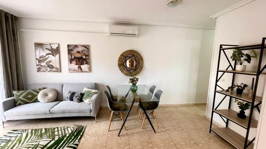 Apartment de 1 chambre à Torrevieja, Spain No. 2123 № 8