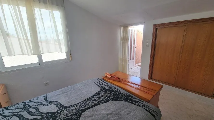 House de 1 chambre à Torrevieja, Spain No. 2137 № 9