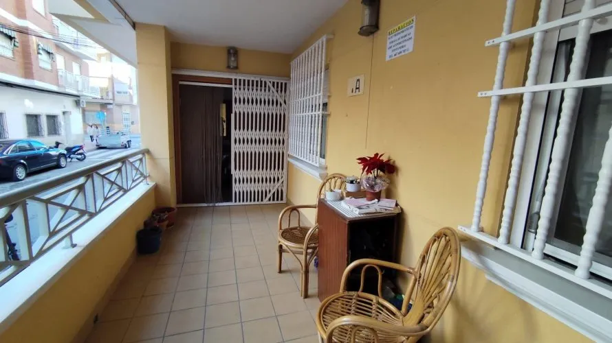 Apartment de 4 chambres à Torrevieja, Spain No. 2040 № 1