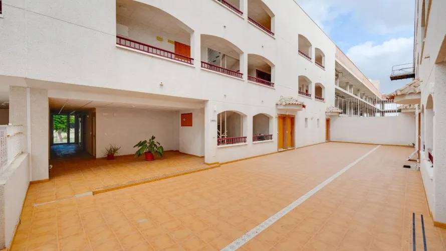 Apartment de 1 chambre à San Fulgencio, Spain No. 2190 № 1