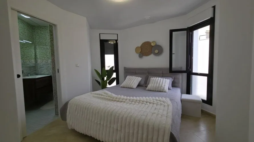 Apartment de 3 chambres à Torrevieja, Spain No. 2013 № 19