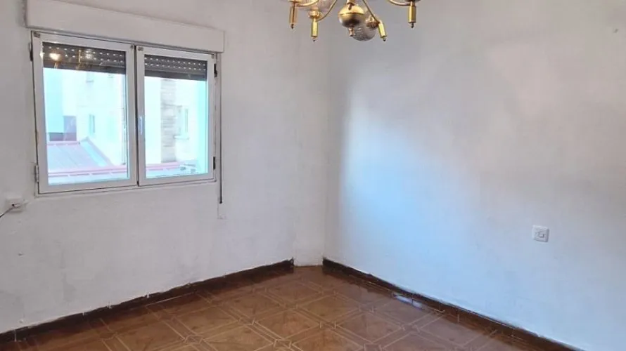 Apartment de 1 chambre à Gijon, Spain No. 2138