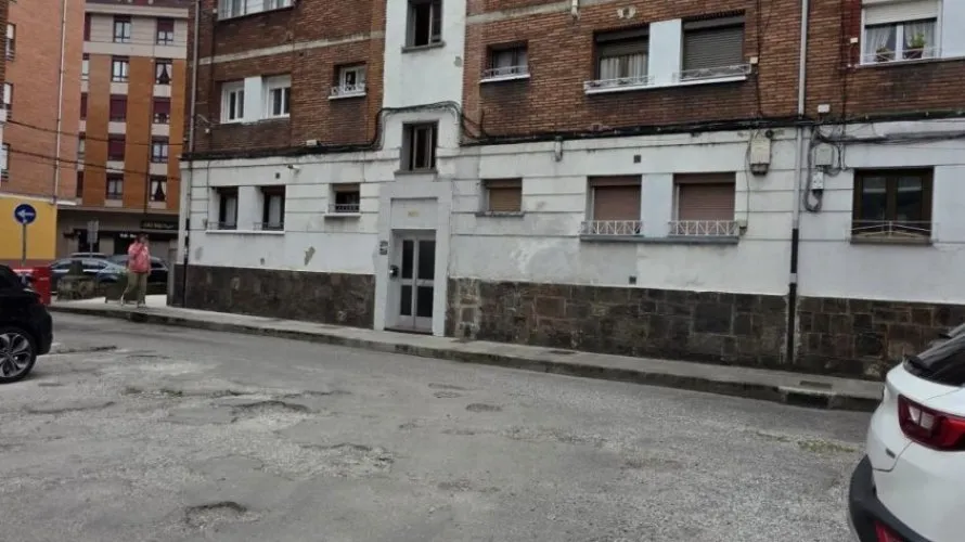 Apartment de 2 chambres à Mieres, Spain No. 2188 № 27