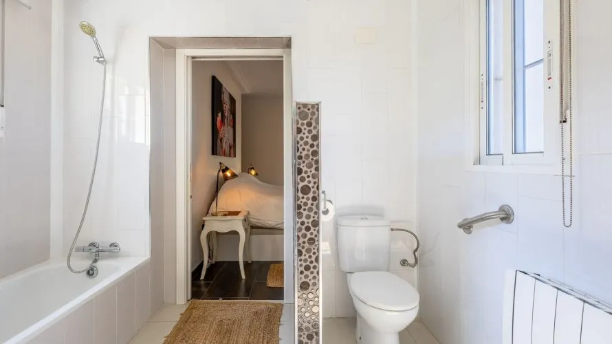 Villa de 464m² à Almoradi, Spain No. 1961 № 4