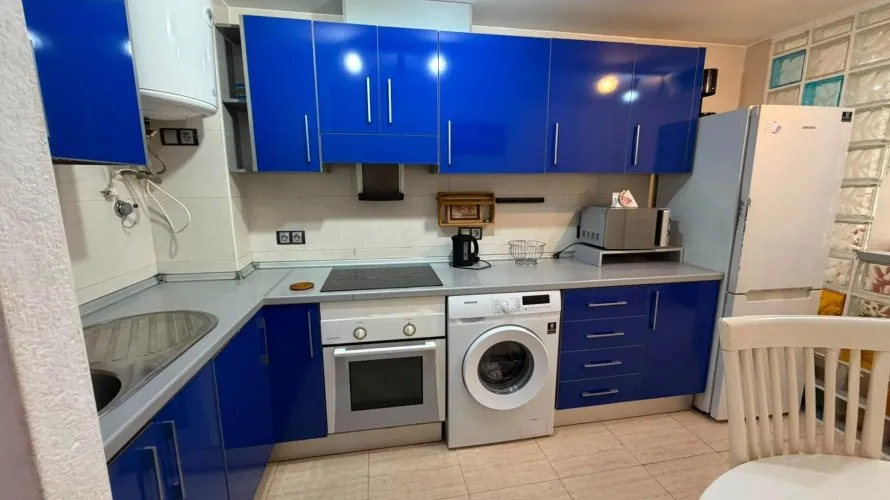 Apartment de 2 chambres à Torrevieja, Spain No. 2221