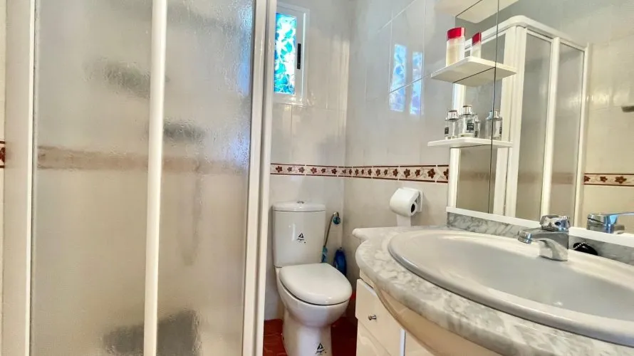 Apartment de 3 chambres à Torrevieja, Spain No. 2060 № 4