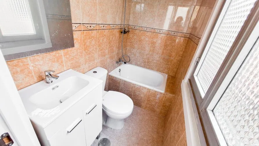 Apartment de 1 chambre à Oviedo, Spain No. 2062 № 21