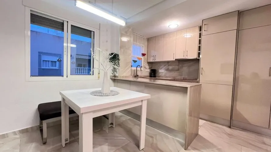 Apartment de 60m² à Torrevieja, Spain No. 2092 № 7