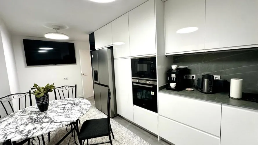 Apartment de 4 chambres à Alicante, Spain No. 1938 № 4