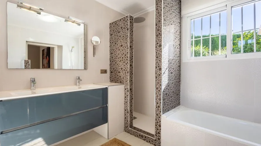 Villa de 464m² à Almoradi, Spain No. 1961 № 6
