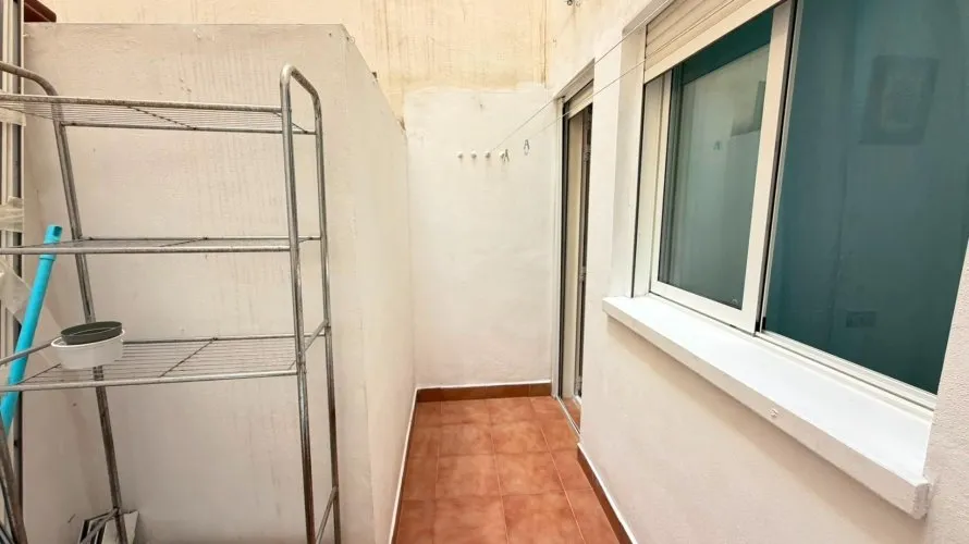 Apartment de 2 chambres à Torrevieja, Spain No. 2221 № 2