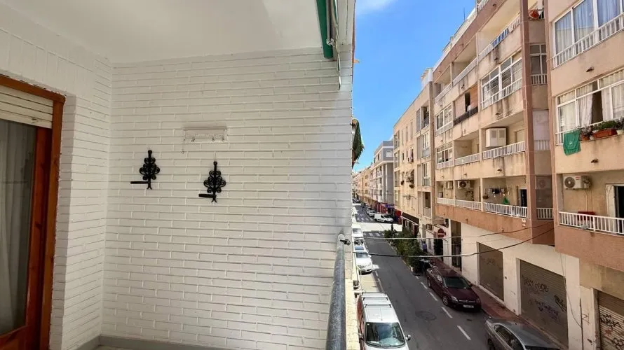 Apartment de 2 chambres à Torrevieja, Spain No. 2193 № 12