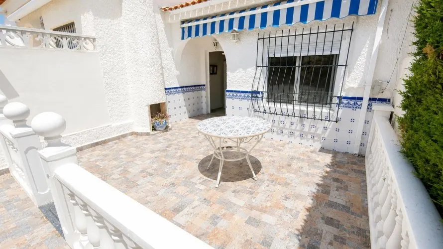 House de 1 chambre à Torrevieja, Spain No. 2019 № 10