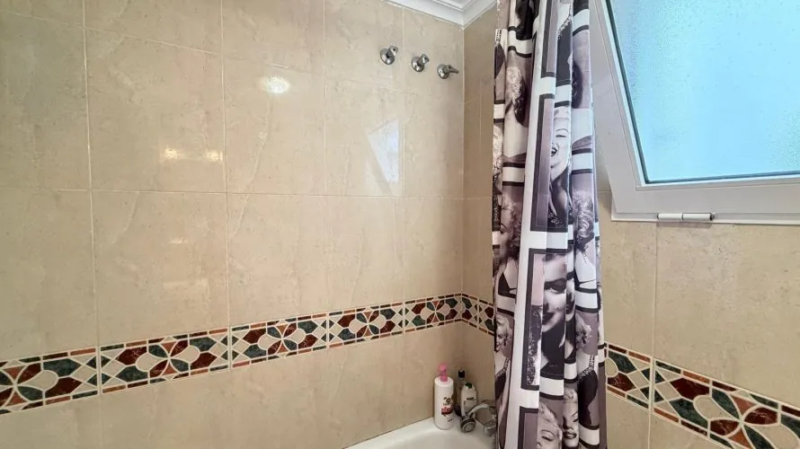 Apartment de 2 chambres à Torrevieja, Spain No. 2119 № 18