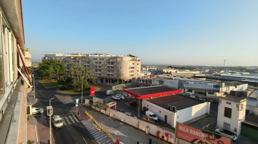 Apartment de 2 chambres à Torrevieja, Spain No. 2225 № 19