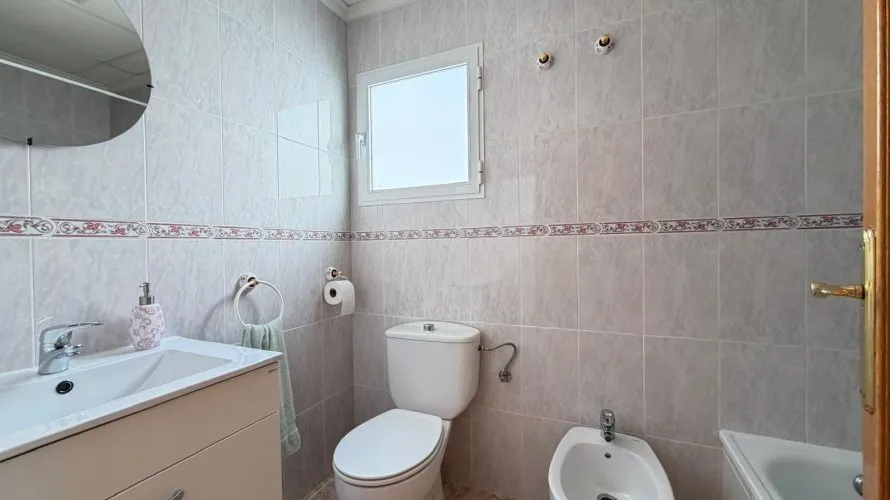 Penthouse de 2 chambres à Torrevieja, Spain No. 2020 № 21