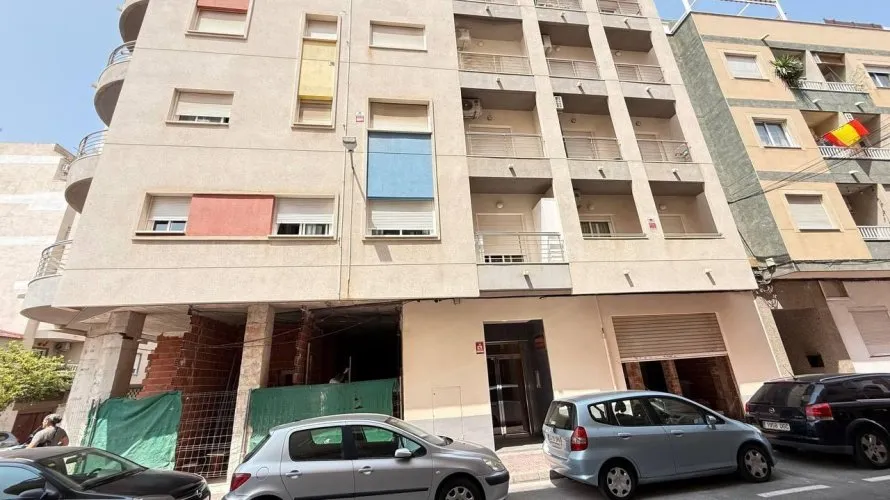Apartment de 1 chambre à Torrevieja, Spain No. 2051 № 3