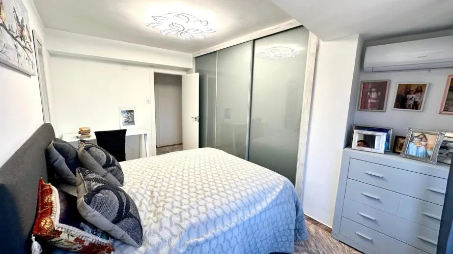 Apartment de 4 chambres à Alicante, Spain No. 1938 № 27
