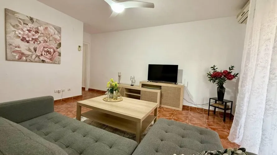 Apartment de 2 chambres à Torrevieja, Spain No. 2032 № 20