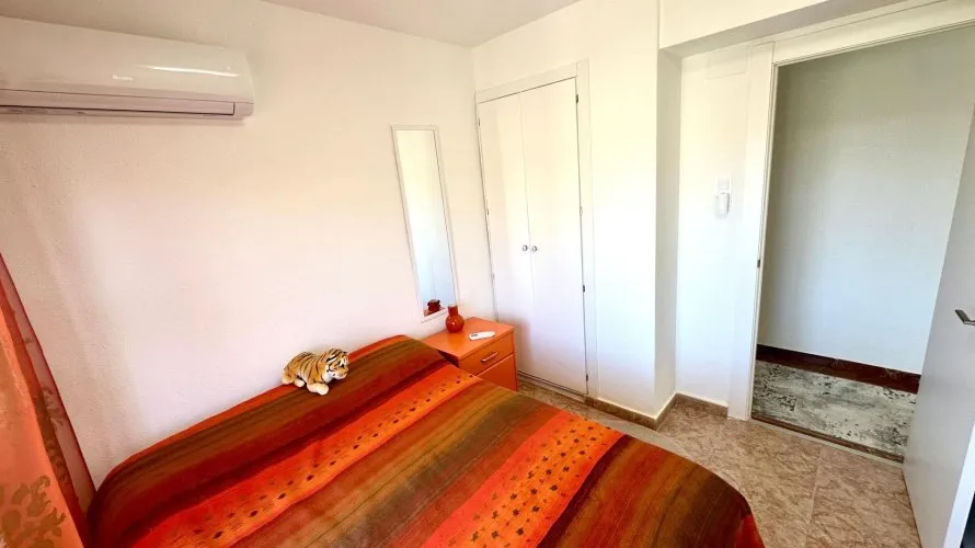 Apartment de 4 chambres à Alicante, Spain No. 1938 № 23