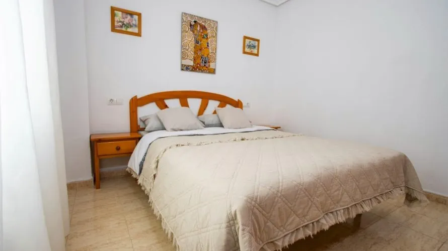 Apartment de 1 chambre à Torrevieja, Spain No. 2250 № 9