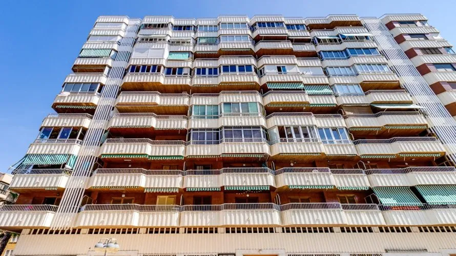Apartment de 100m² à Torrevieja, Spain No. 2394 № 2