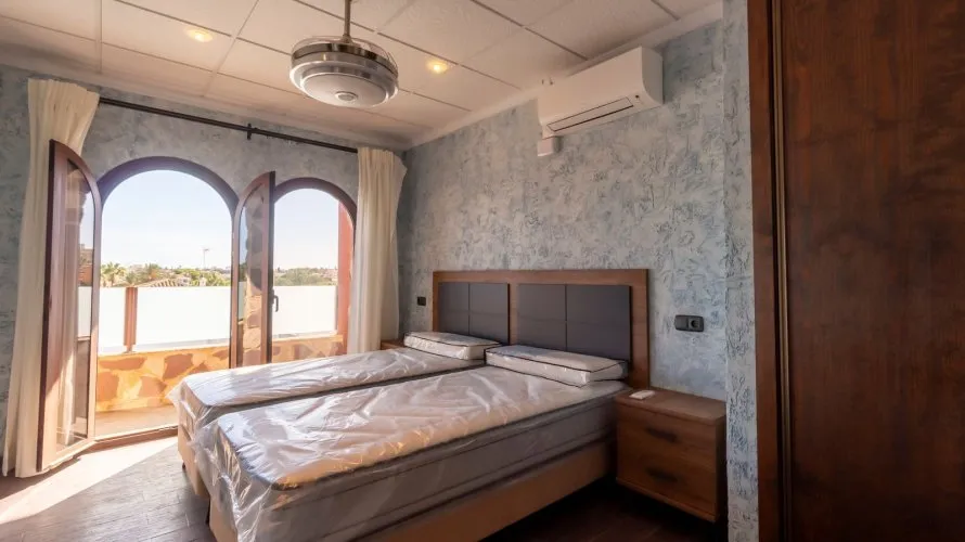 Villa de 624m² à La Zenia, Spain No. 2320 № 12