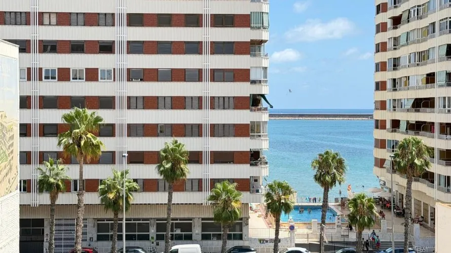 Apartment de 2 chambres à Torrevieja, Spain No. 2402 № 11